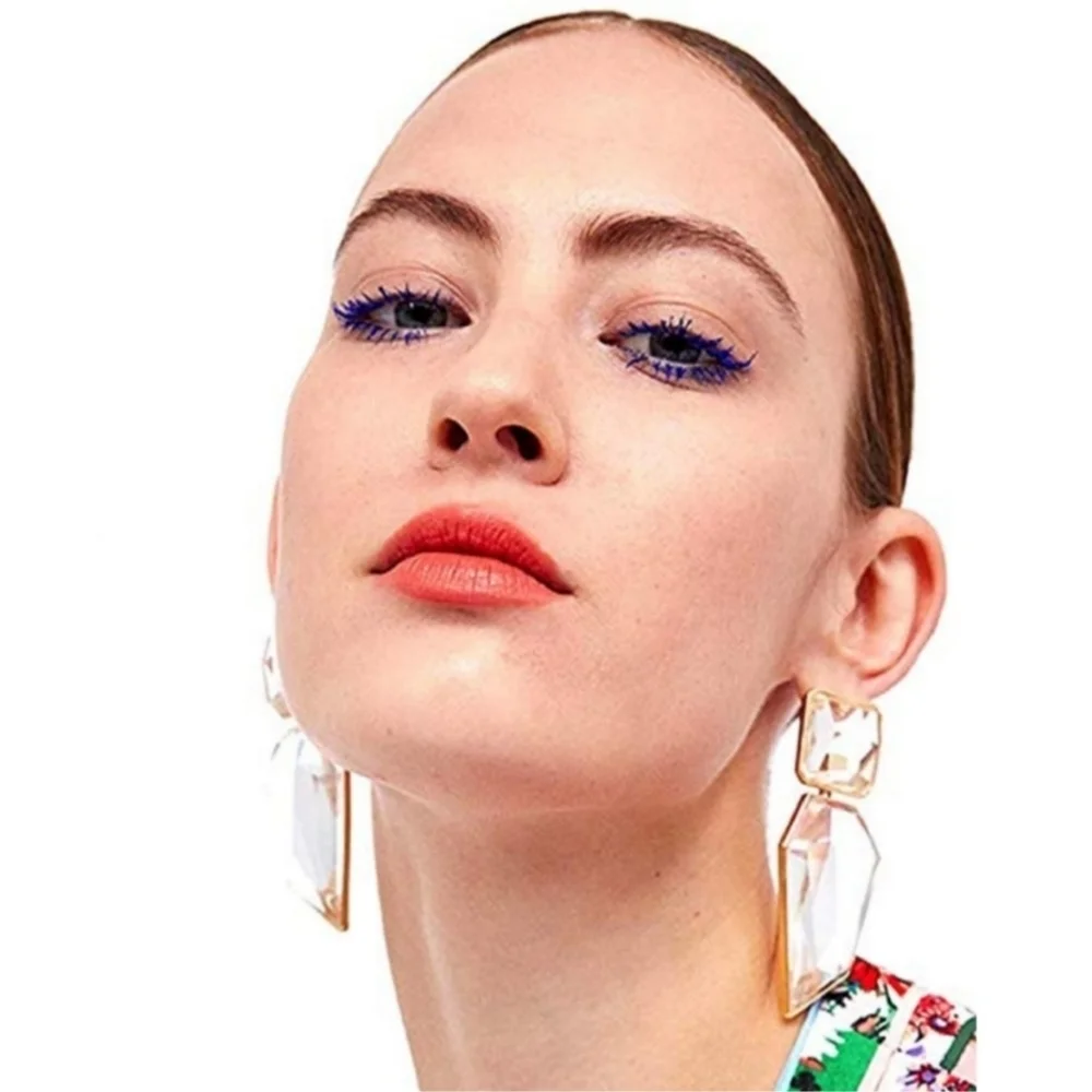🧚Host Pick - NWT Oversized Red Gold Flake Geometric Gold Drop Earrings